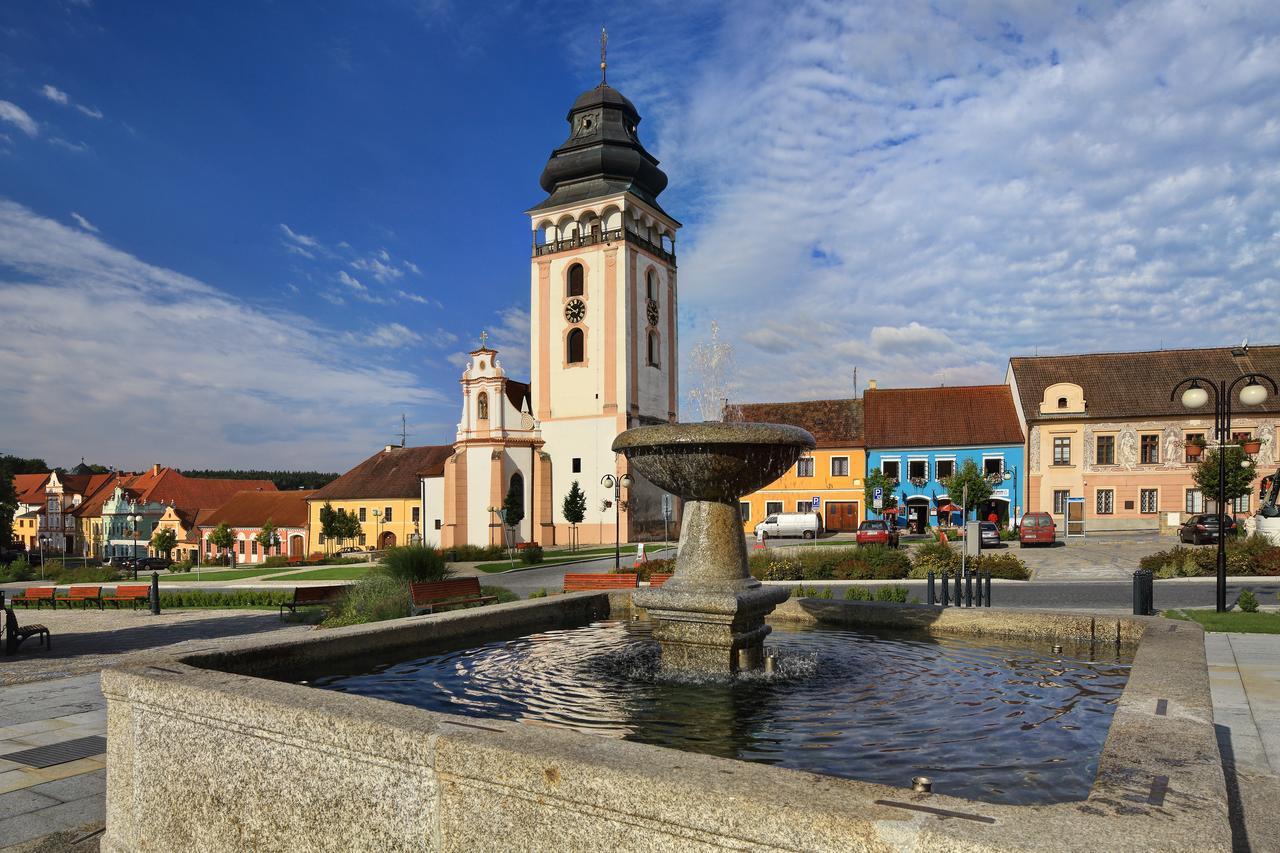 Hotel Panska Бехинє Екстер'єр фото